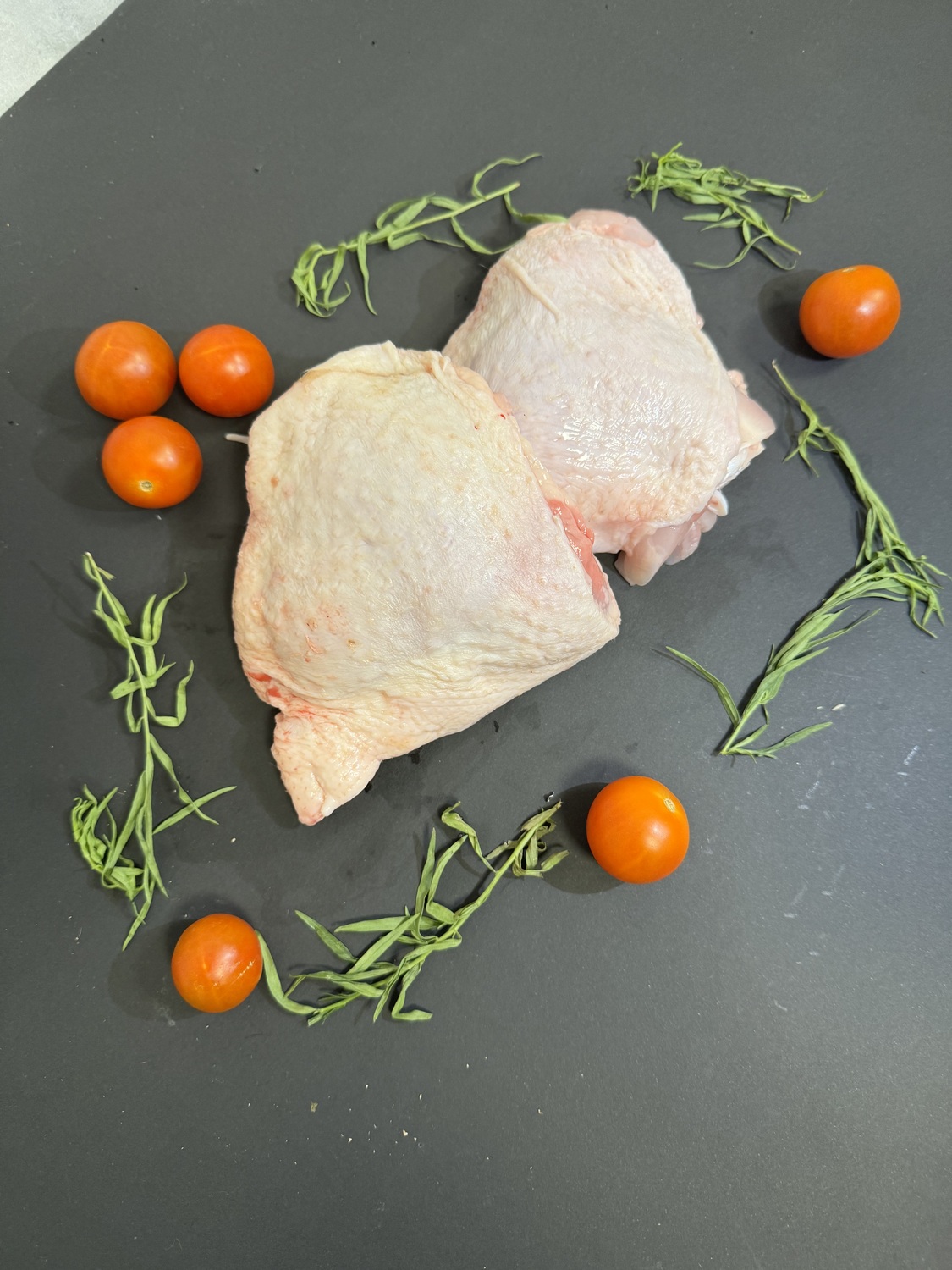 Куриные бедра без хребта Куриные бедра без хребта